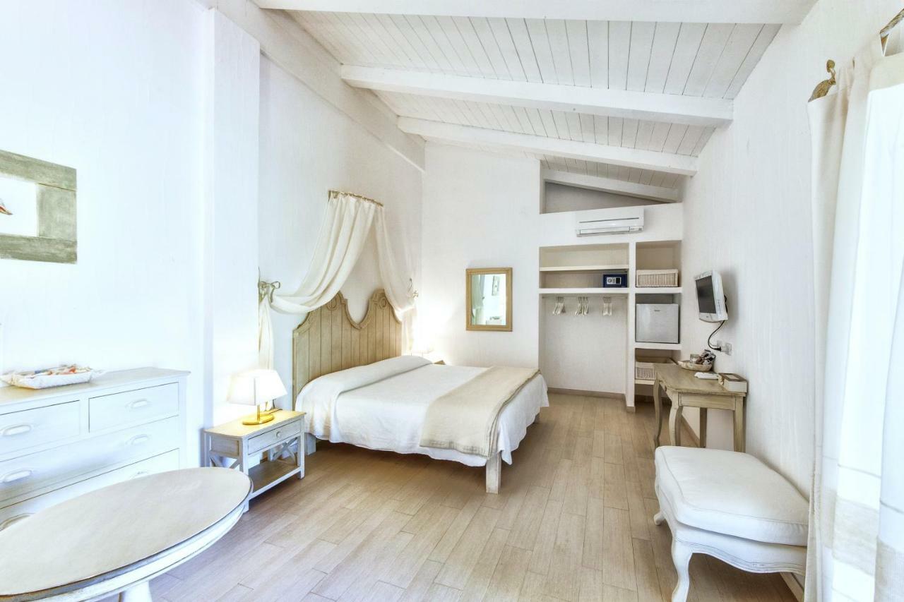 Cento Ulivi B&B Гольфо-Аранчі Екстер'єр фото